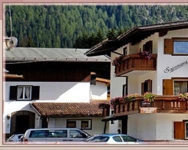 Garni Sayonara Hotel Selva di Val Gardena Exterior foto